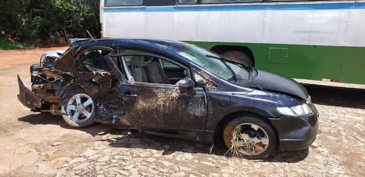 SÃO JOSÉ DO DIVINO. IMAGENS MOSTRAM COMO FICARAM OS DOIS VEÍCULOS APÓS O TRÁGICO ACIDENTE