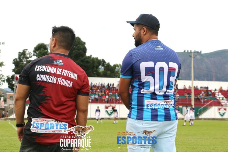 CUPARAQUE: Realiza jogo entre Máster, amigos do Ceará x seleção de Cuparaque e Aldeia,