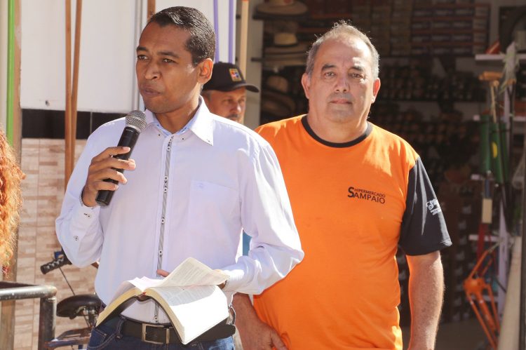 MANTENÓPOLIS:  A cidade de Mantenópolis agora tem uma opção de comprar com mais economia