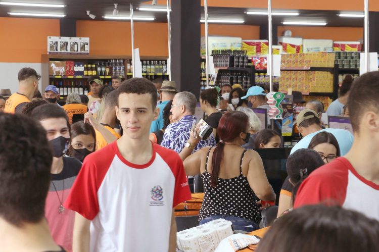 MANTENÓPOLIS:  A cidade de Mantenópolis agora tem uma opção de comprar com mais economia