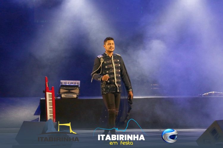 ITABIRINHA: O primeiro dia do grande evento, 9° Itabirinha em festa