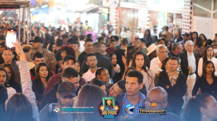 PESCADOR: 60ª Edição da Festa de São Pedro Pescador , realizada no município ,