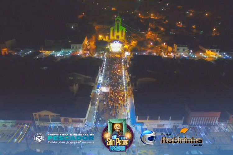 PESCADOR: 60ª Edição da Festa de São Pedro Pescador , realizada no município ,