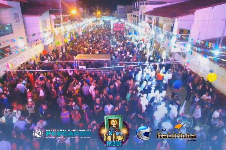 PESCADOR: 60ª Edição da Festa de São Pedro Pescador , realizada no município ,