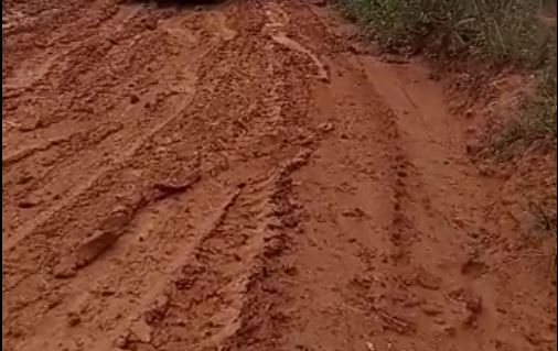 CUPARAQUE: Acidente com caminhão na tarde desta terça-feira.