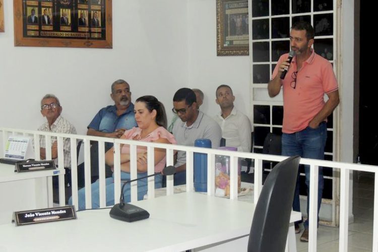 SÃO GERALDO DO BAIXIO: Reunião realizada no dia 06/03/2023 na câmara de vereadores com lideres religiosos
