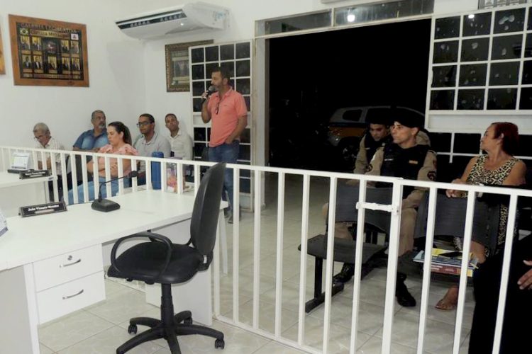 SÃO GERALDO DO BAIXIO: Reunião realizada no dia 06/03/2023 na câmara de vereadores com lideres religiosos